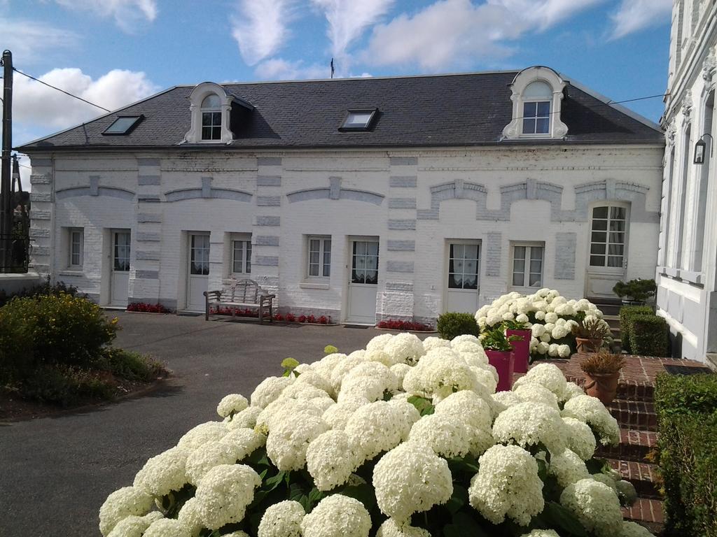 Le Clos Hucqueliers Eksteriør billede